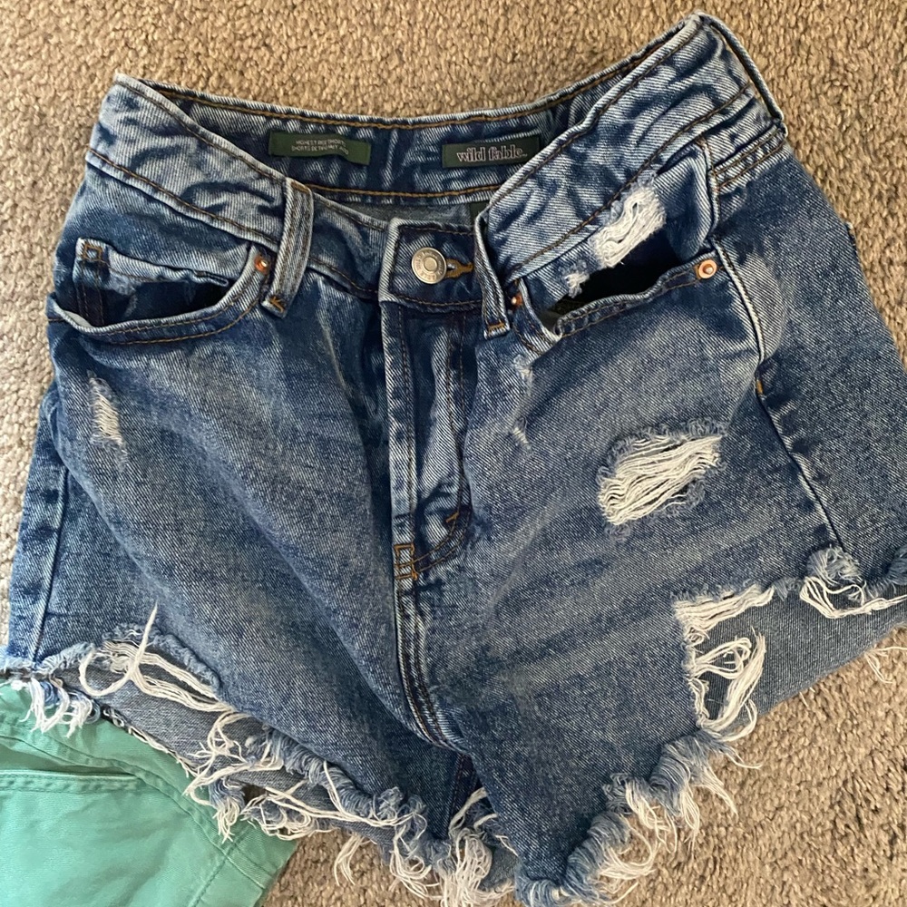 SHORTS BUNDLE! 5 pairs of shorts and one skirt!